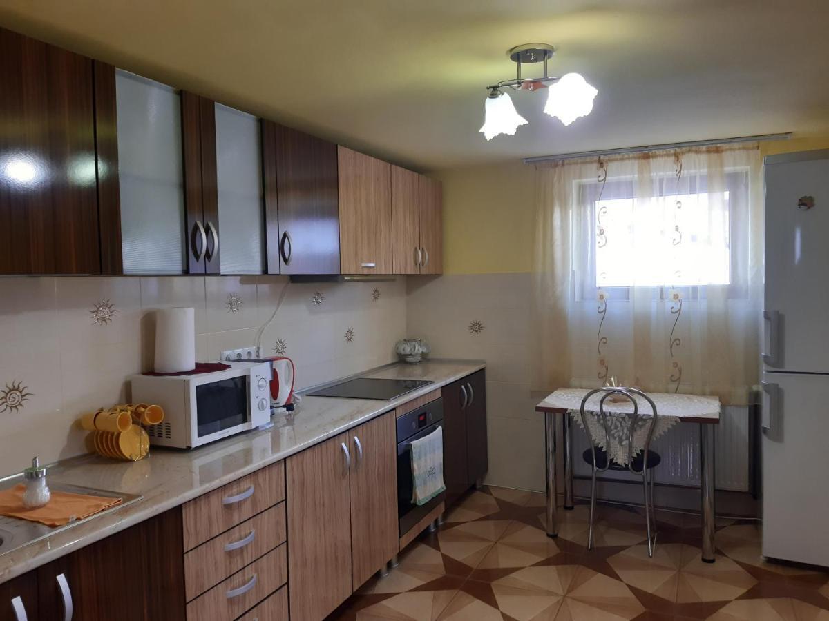 Cabana Gabriela Gîrda de Sus Exteriör bild