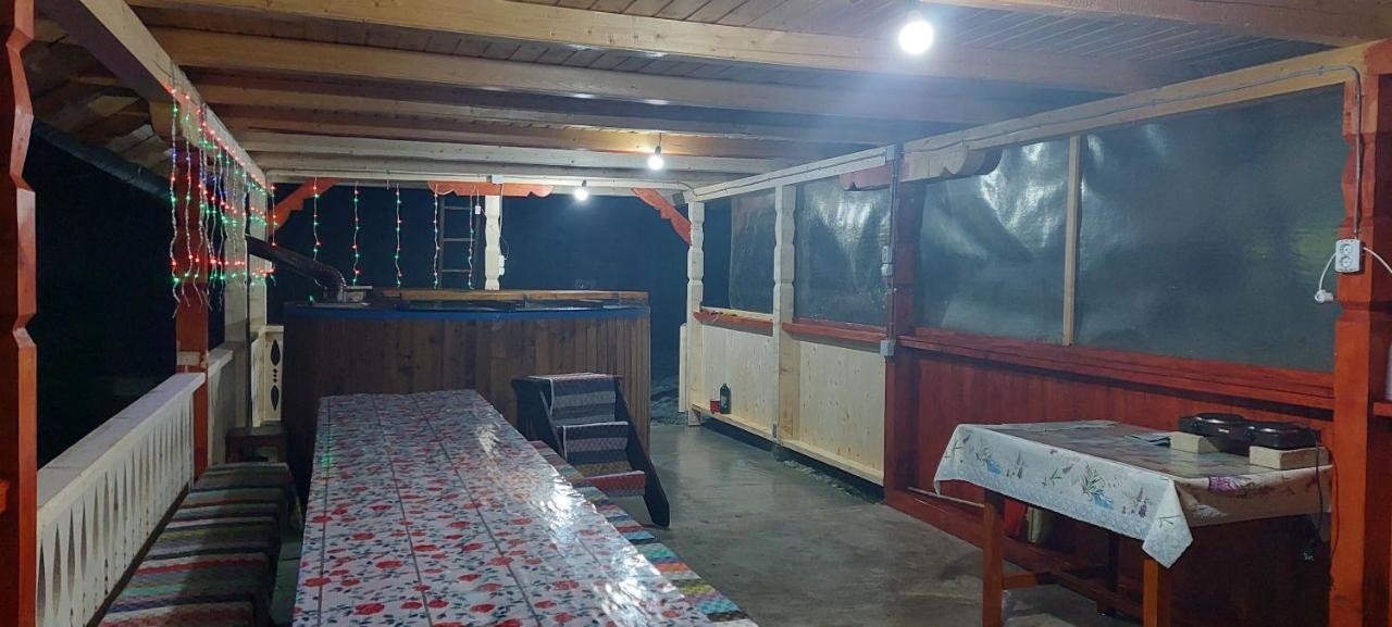 Cabana Gabriela Gîrda de Sus Exteriör bild